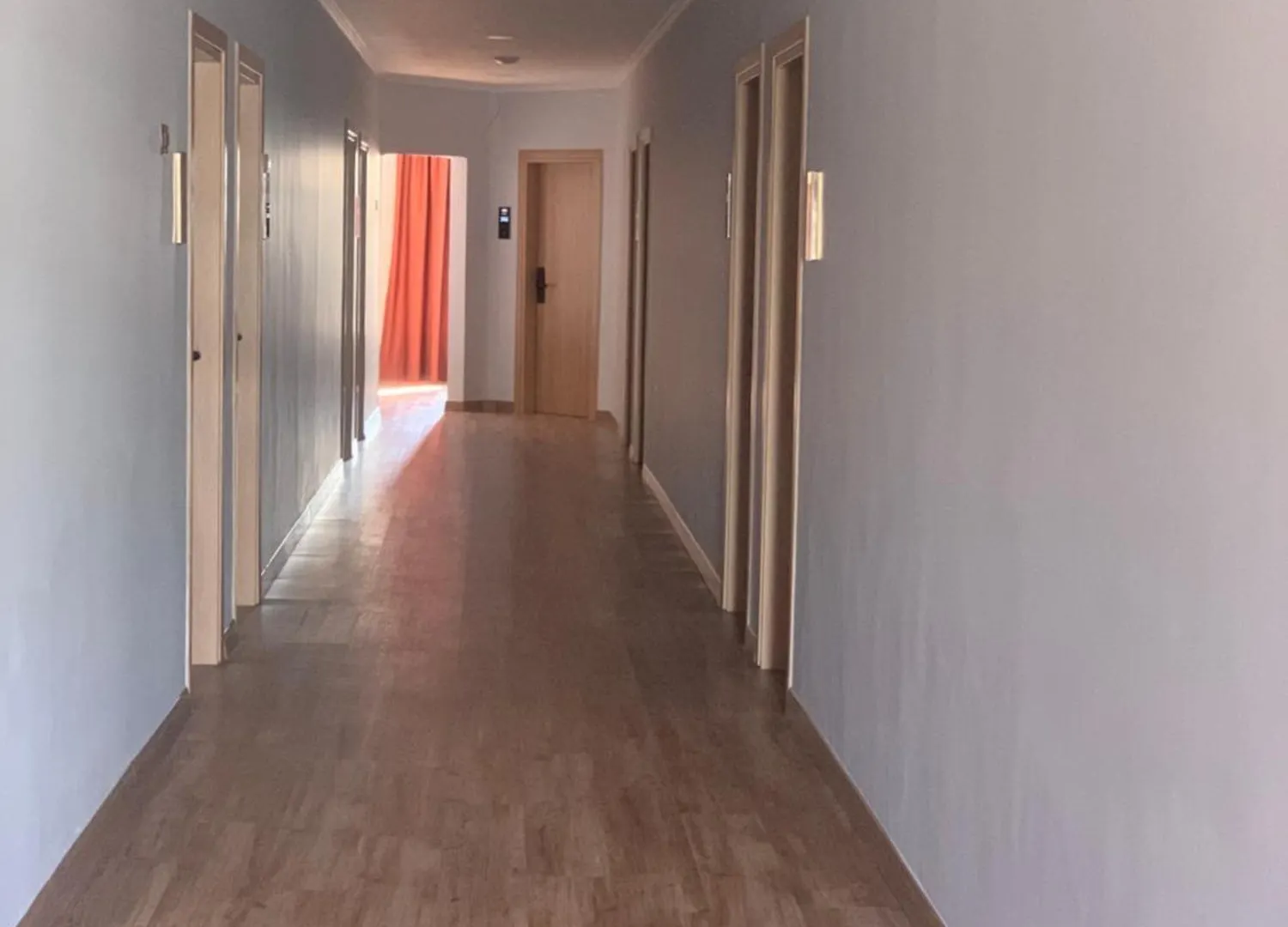 Hotel Dodona Saranda 4*,