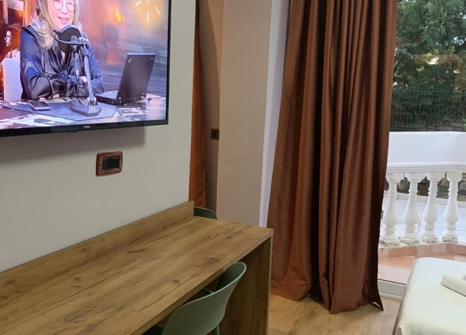 ****  Hotel Dodona Sarandë Albanien
