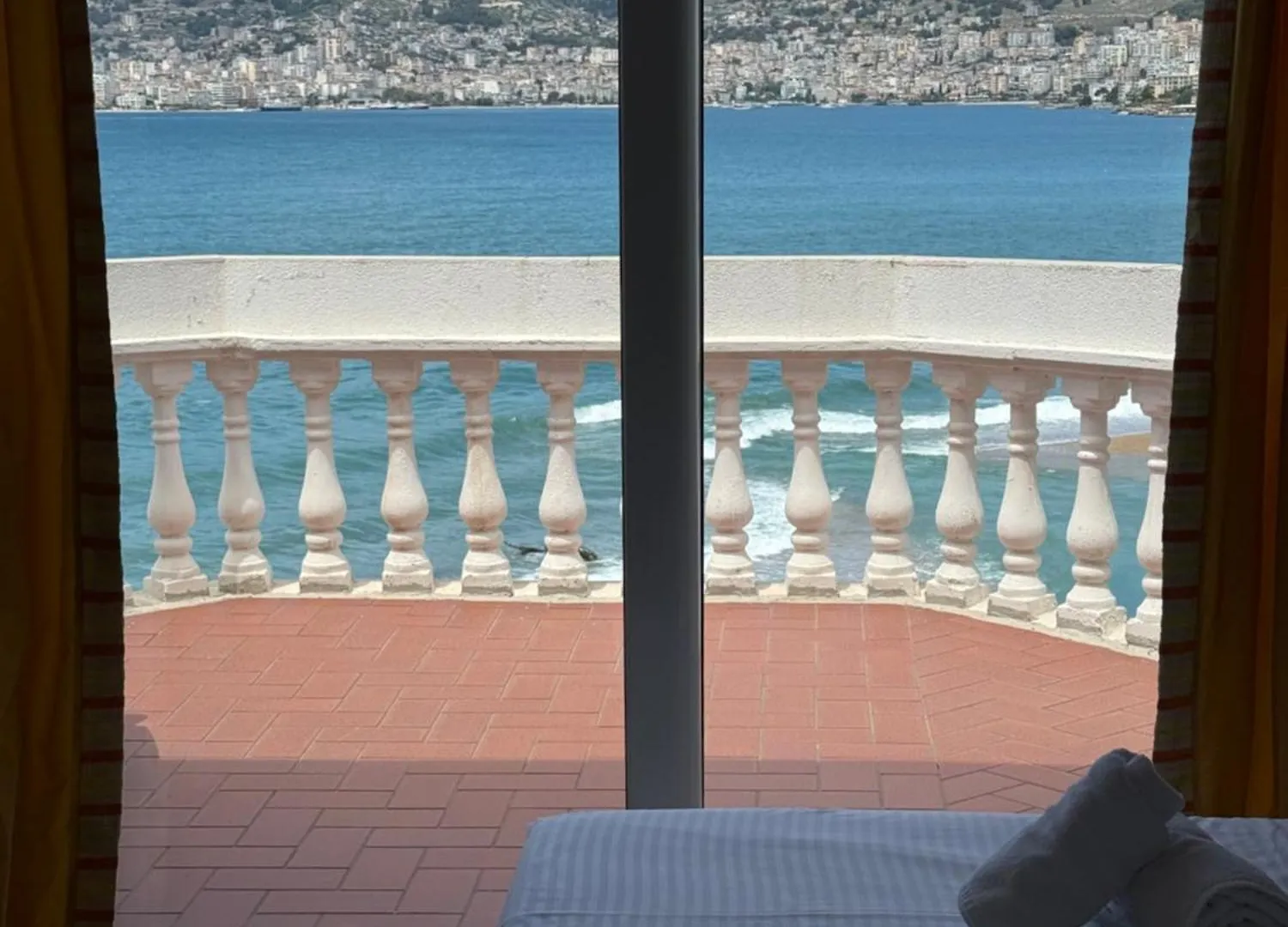 ****  Hotel Dodona Sarandë Albania
