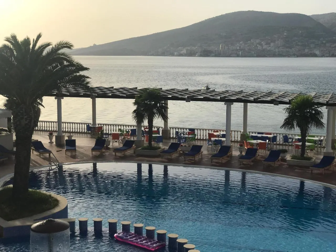 Hotel Dodona Sarandë 4*,